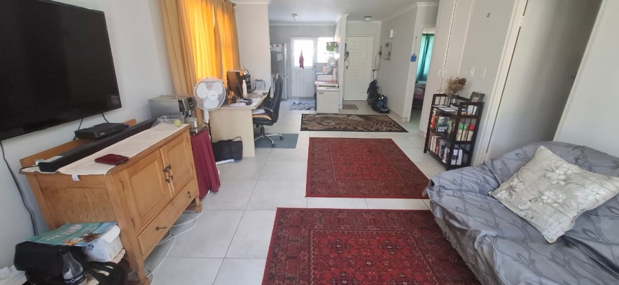 To Let 2 Bedroom Property for Rent in Kenridge Western Cape